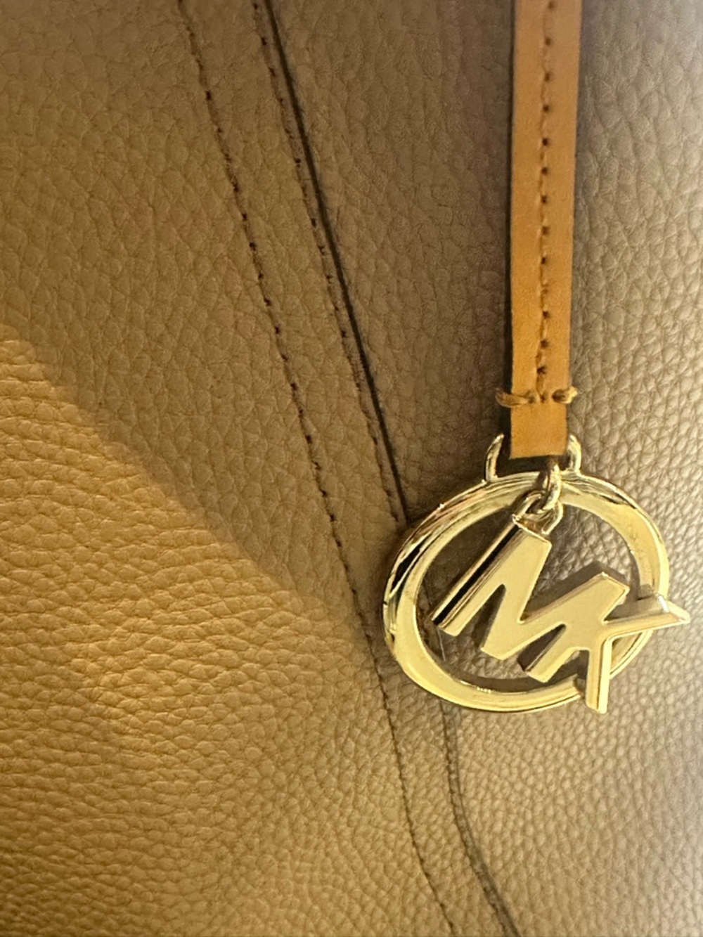 2x$80- Michael Kors Taupe Leather Shoulder Bag with yellow and Gold Accents - Picture 7 of 13